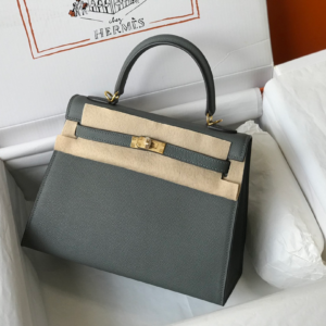 hermes kelly 28 in epsom leather with gold metal bag